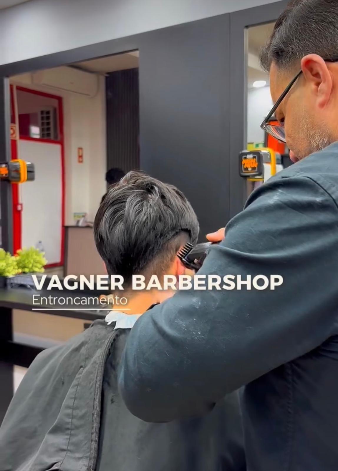 Corte com tesoura e acabamento refinado